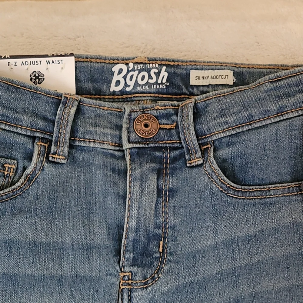 OSHKOSH B'GOSH NWT  denim bootcut jeans, sz 7